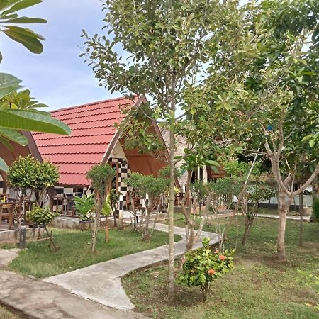 Meno Smile Cottages Ilhas Gili Exterior foto