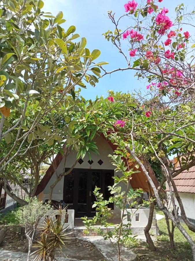 Meno Smile Cottages Ilhas Gili Exterior foto